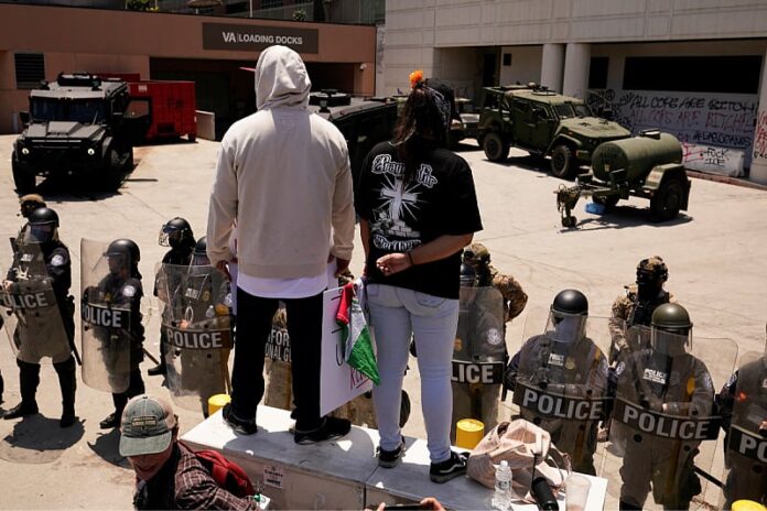 los-angeles-marinci-protest